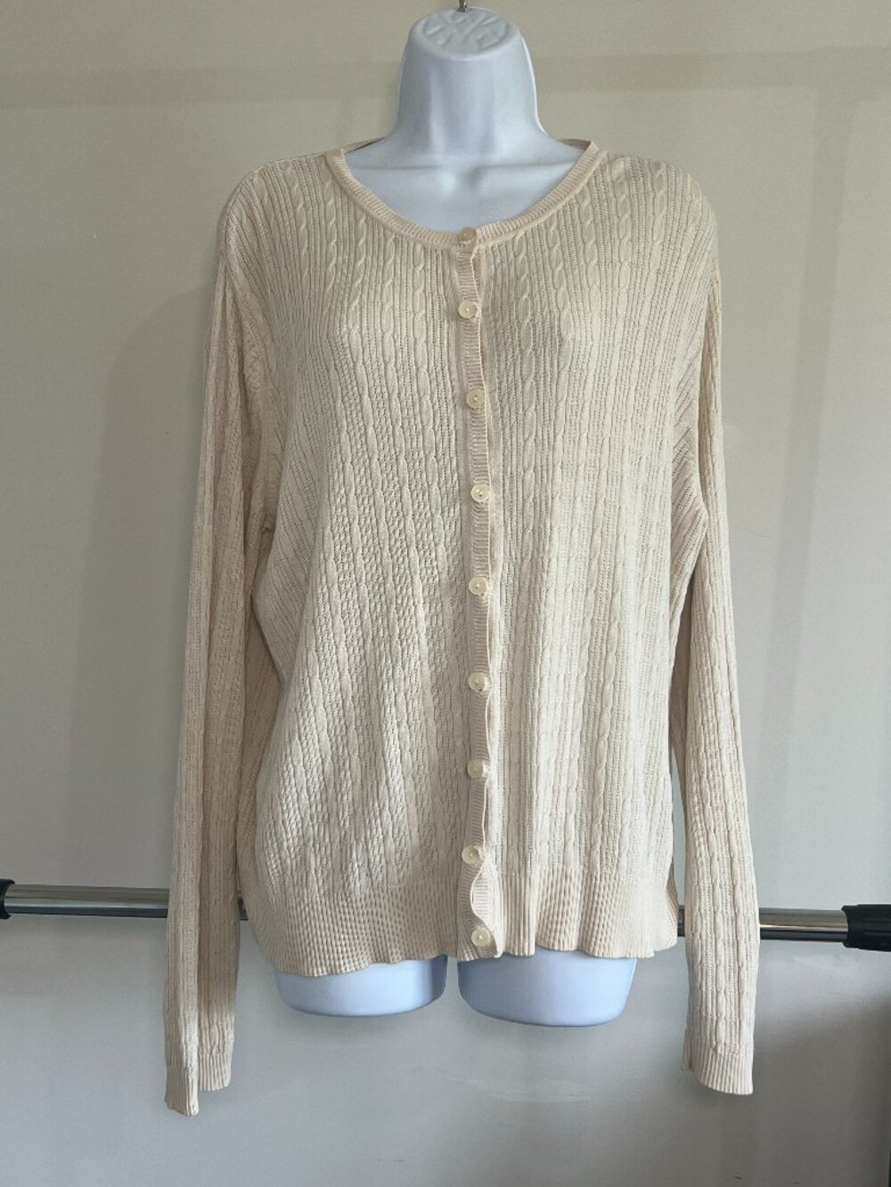 70% Silk Preswick & Moore Cable Knit Cardigan